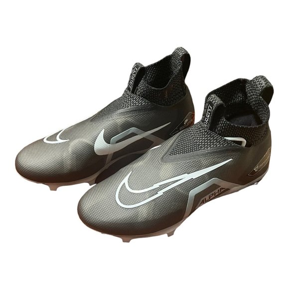 Nike Alpha Menace Men\'s Elite 3 Flyknit Black Iron Football Cleats Size 10.5